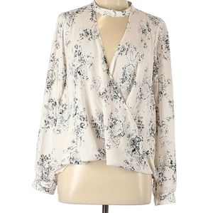 Womens Lush Floral Blouse Top Size Large New with tags